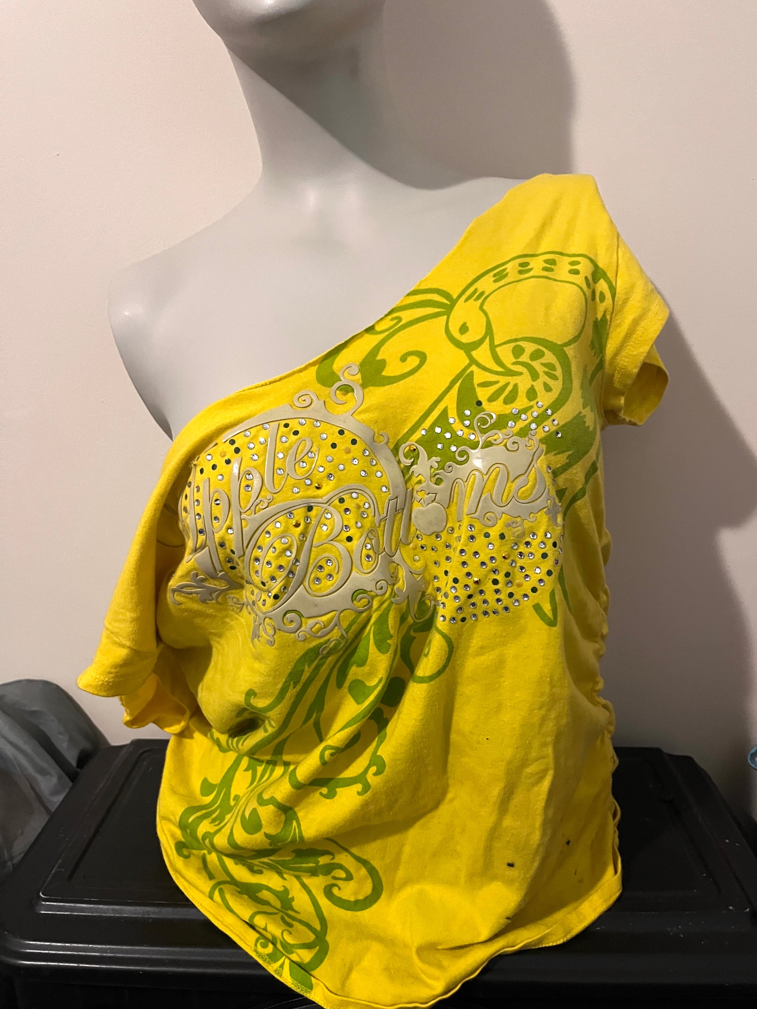 Apple Bottoms Custom Cutout Tee